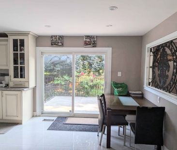 For Lease - 81 Oxford Street, Richmond Hill, Ontario - Photo 5