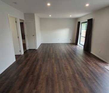 Comfort, Space & Convenience in the Heart of Henderson - Photo 1