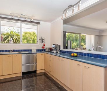 6A Coates Street, Tawa - Photo 5