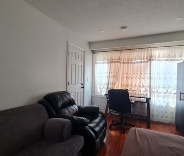 For Lease - 55 Littleleaf Drive Unit# RM B, Toronto, Ontario - Photo 1