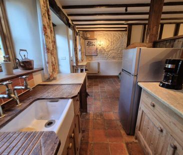 2 bedroom cottage to rent - Photo 1