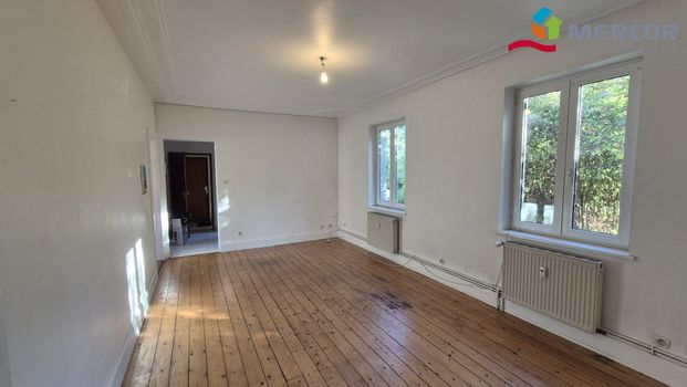 Location Appartement 4 pièces 101m² FURDENHEIM 67117 - Photo 1