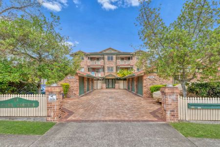 2/21 Pilba Street, Chermside QLD, Belconnen - Photo 2