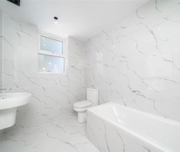 Studio to rent - Photo 6