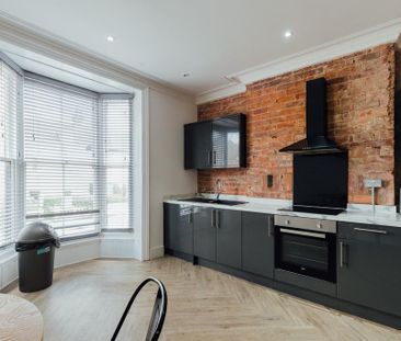 1 bedroom in a house share to rent - Photo 5