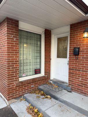 For Lease - 28 Lynmont Road, Toronto, Ontario - Photo 1