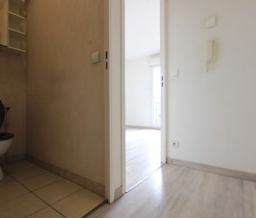 Appartement a louer Le Bourget - Loyer €858/mois charges comprises ** - Photo 5