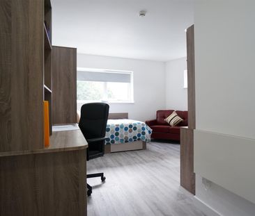 C4, 1 College Road - Photo 2