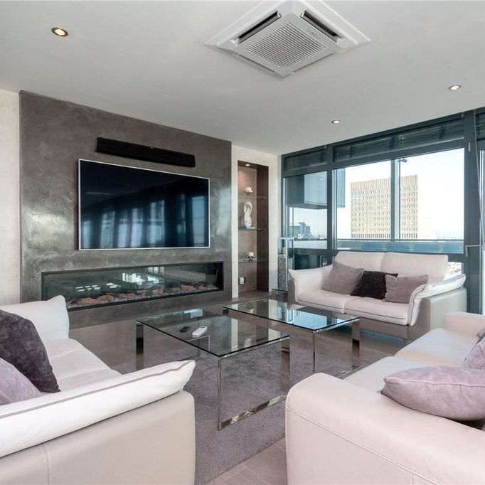 4 bedroom penthouse to rent - Photo 1
