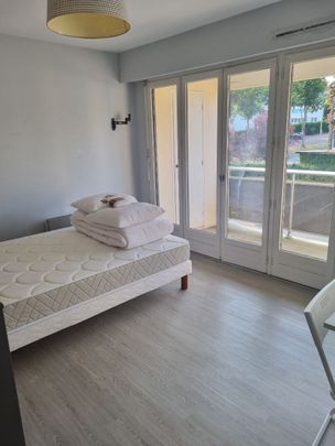 A LOUER Studio meublé 50000 Saint-Lô PROCHE CURIE/COROT/FIM/IUT 1 pièce 24.09 m² - Photo 1