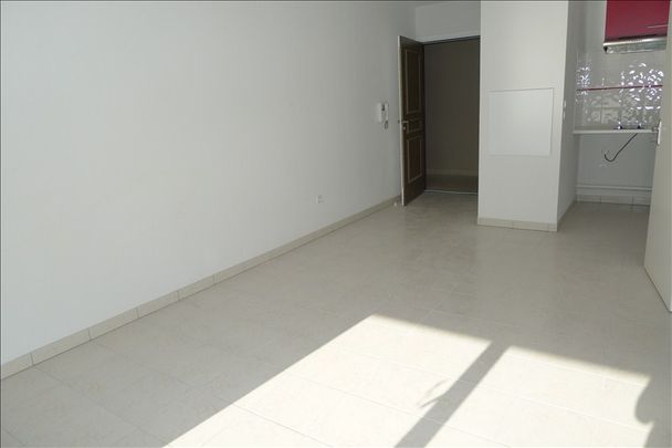 Apartment - Photo 1