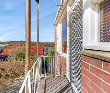 2/19 Elphinstone Road, Mount Stuart, TAS 7000 - Photo 5