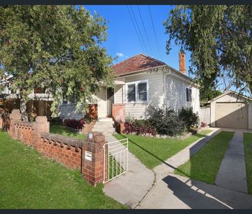 16 Fisher Street, West Wollongong, NSW 2500 - Photo 3