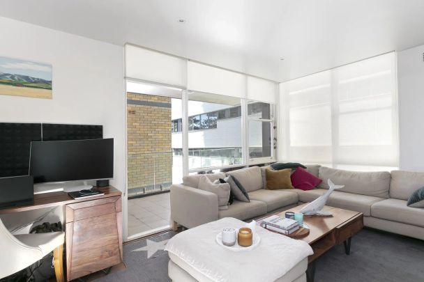 Boutique Harbour Front One Bedder - Photo 1