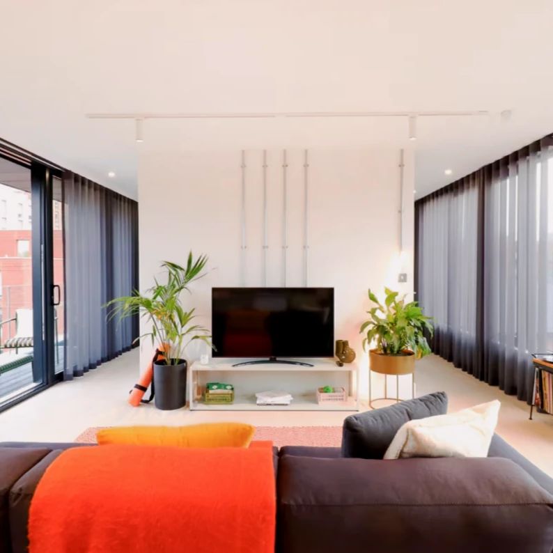 2 Beds 1 Bath - Photo 1