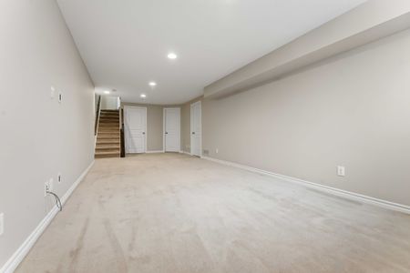 For Lease - 359 Kingbrook Drive, Kanata, Ontario - Photo 5