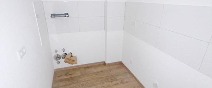 Moderne und möblierte 2-Zimmer-Wohnung in Frankfurt-Ostend – nur wenige Schritte zur EZB - Foto 1