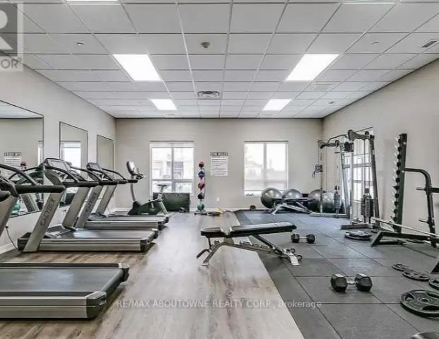 624 - 2486 OLD BRONTE ROAD | 624 - 2486 OLD BRONTE ROAD, Oakville - Photo 1