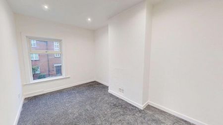 4 bedroom terraced house to rent - Photo 5