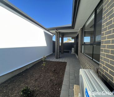 Beautiful Home in Prime Location. - Photo 2