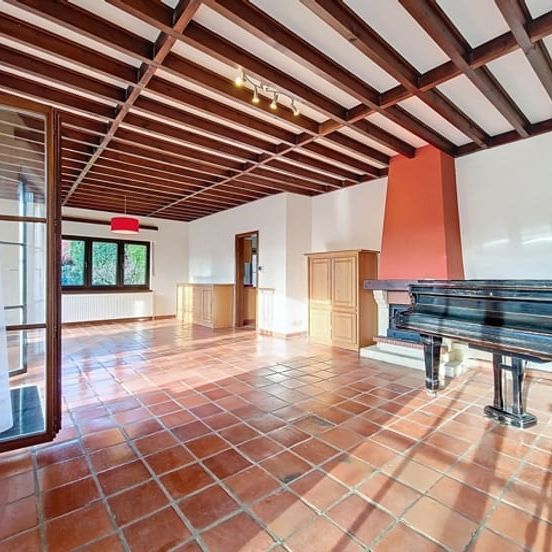 Villa te huur - Foto 1