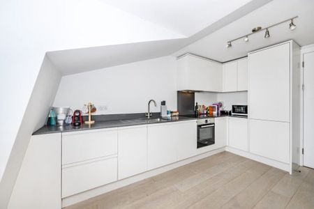 2 Bedroom Apartment To Let - Photo 3