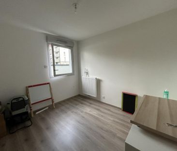 Location Appartement 3 pièces 62m² BONNEVILLE 74130 - Photo 2
