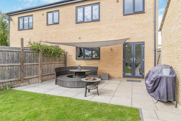 2 bedroom semi-detached house to rent - Photo 1