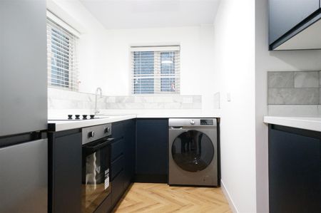 Flat A, 51 Holyhead Road - Photo 4