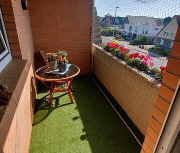 Vermiete 3 Zimmer Wohnung mit Balkon und Küche - Photo 1