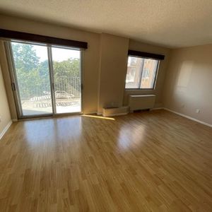 2 CH - 1 SDB - Côte Saint-Luc - $1,645 /mo - Photo 2