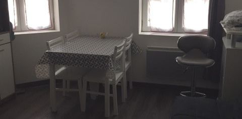 STUDIO MEUBLÉ SITUÉ EN CENTRE VILLE - Photo 2