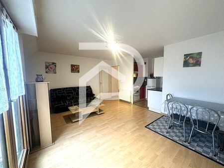 Location Appartement 1 pièce 35m² - Photo 3