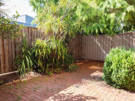 3/36 The Grove, Coburg, VIC 3058 - Photo 5