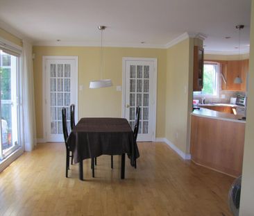 Grand 4 1/2 lumineux, bord de l'eau, solarium, St-Eustache rive-nord - Photo 2