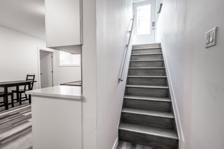 For Lease - 865 Tavistock Road Unit# B, Britannia Heights - Queensway Terrace N and Area, Ontario - Photo 4