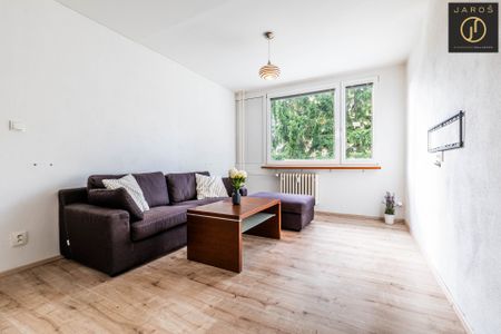 Pronájem bytu 2+kk 40 m² - Fotografie 3