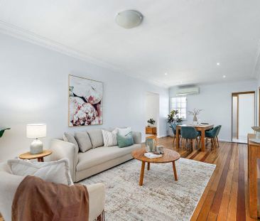 7 Ulick Street, Merewether NSW 2291 - House For Rent | Domain - Photo 1