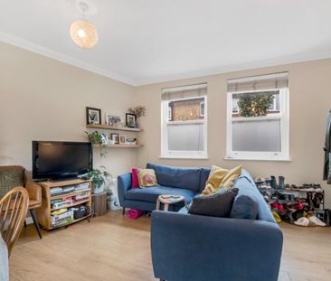 2 bedroom House To Let - Photo 1