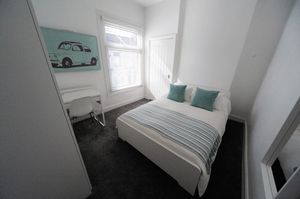 Falmouth Street, Middlesbrough - Photo 4