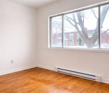 2705 Boul. Toupin - Photo 3