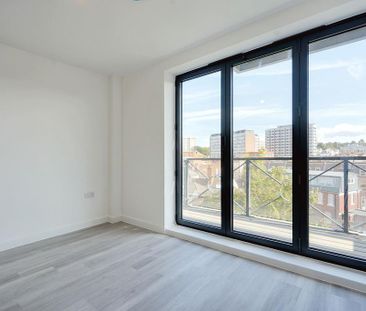 2 bedroom apartment to rent - Photo 4