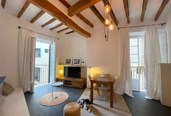 Bonito estudio-apartamento amueblado en zona Santa Clara, casco antiguo de Palma.