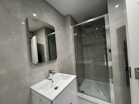 Selkirk Drive, Milton Keynes, Oakridge Park - Photo 1