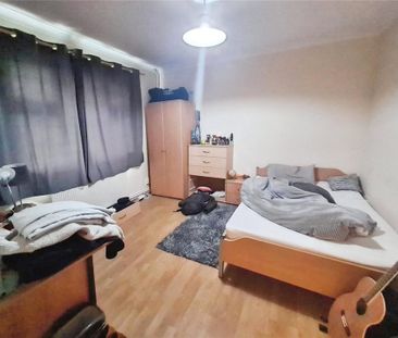 6 bedroom terraced house to rent - Photo 1