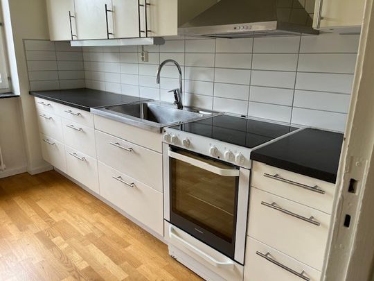 Övre Eneborgsvägen 19 - Foto 1