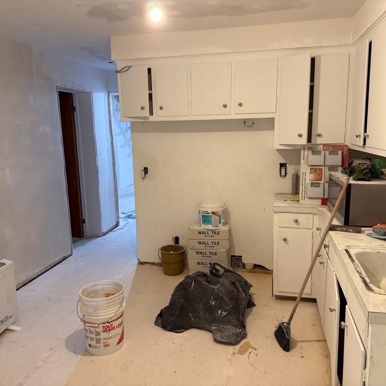 Grand 2 ½ rénové à louer (Sous-sol) – Saint-Léonard - Photo 1