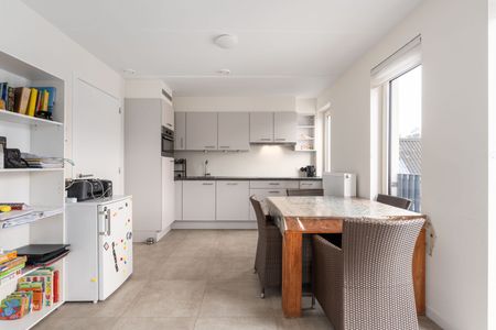 Nieuwbouw éénslaapkamerappartement met autostaanplaats - Photo 4