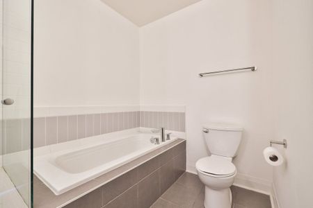 For Lease - 1 Hurontario Street Unit# 1606, Mississauga, Ontario - Photo 4