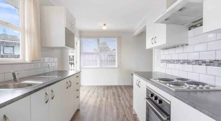 3 Bedroom plus Separate Office/Rumpus - Photo 3